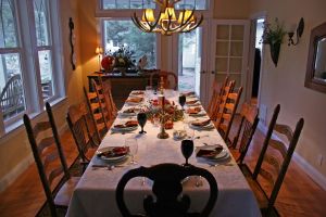 thanksgiving-table-423560-m